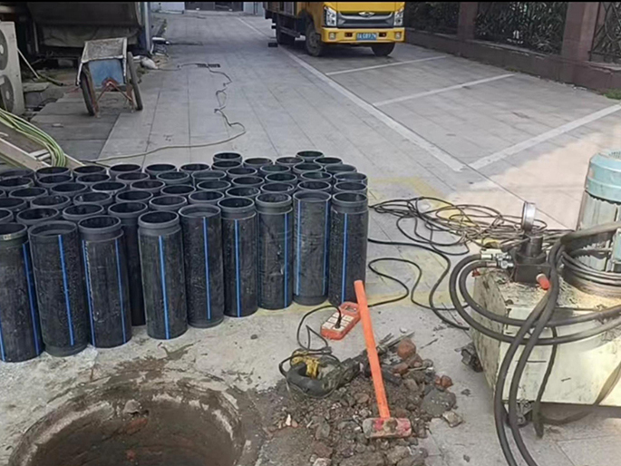 西青PE置换管厂家 DN315置换管 非开挖管短管置换